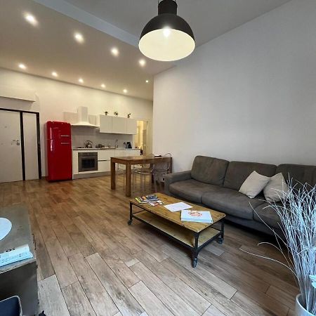 La Dolce Vita - Luxury Colosseum Boutique Apartment Рим Экстерьер фото
