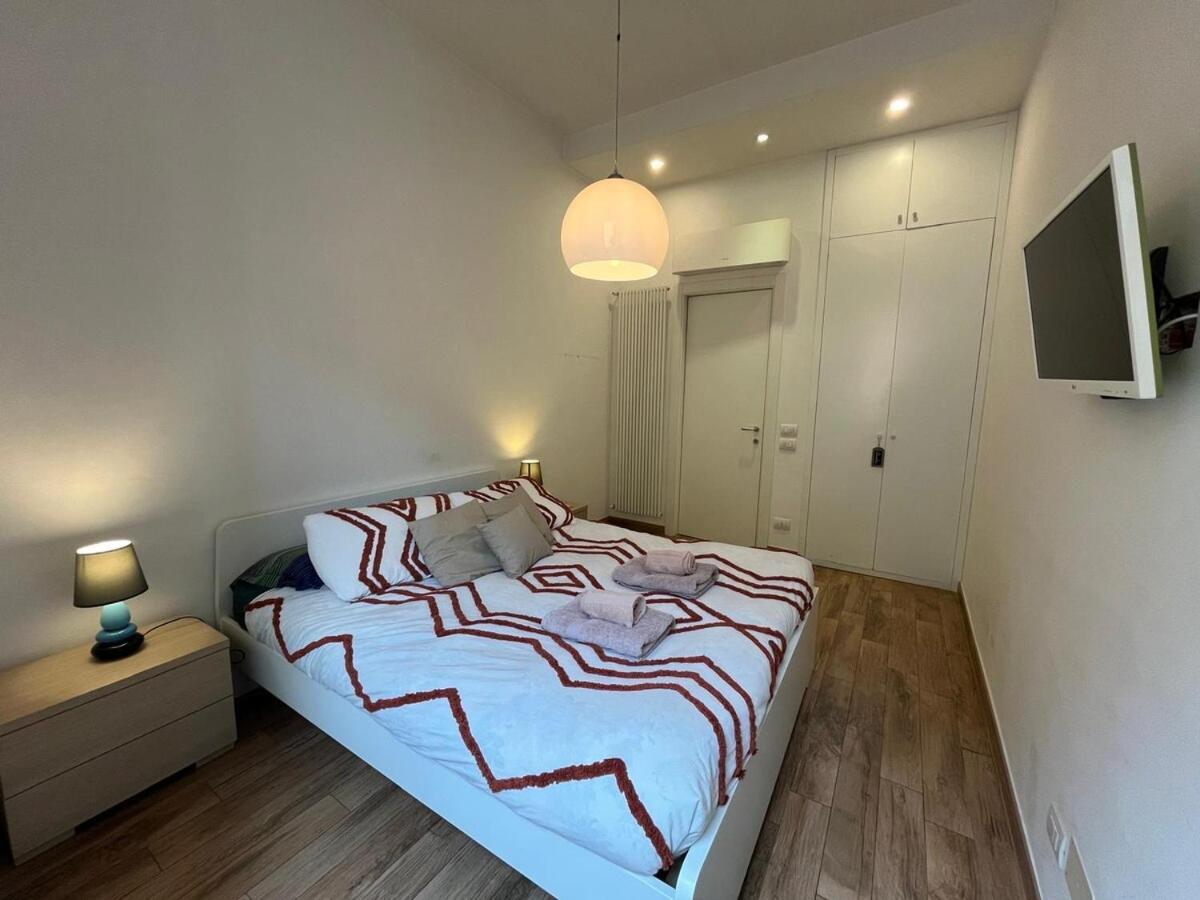 La Dolce Vita - Luxury Colosseum Boutique Apartment Рим Экстерьер фото